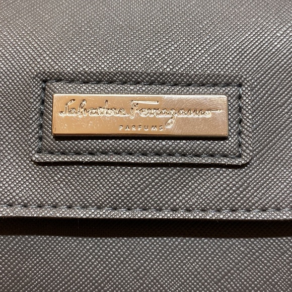 Salvatore Ferrragamo Perfume gift set - Picture 7 of 9